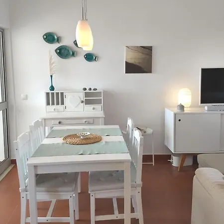 Nest - Sunny Ocean View Close To Arrifana Apartment *
