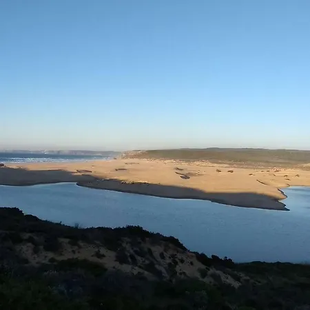 Nest - Sunny Ocean View Close To Arrifana Aljezur